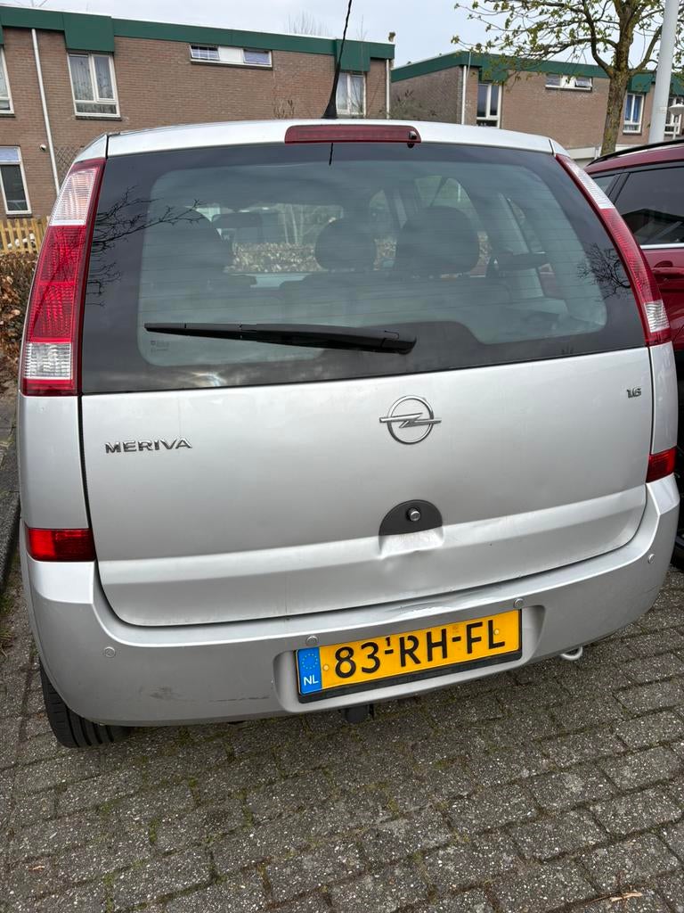Opel Meriva 1.6 16V Easytronic 2005 Grijs, 4 cilinders, 100 pk, 1200 kg, Particulier