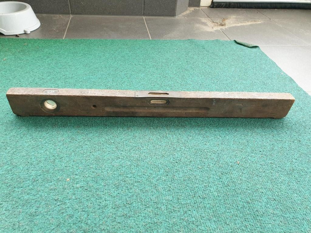 Vintage waterpas ingelegd met messing, Ophalen