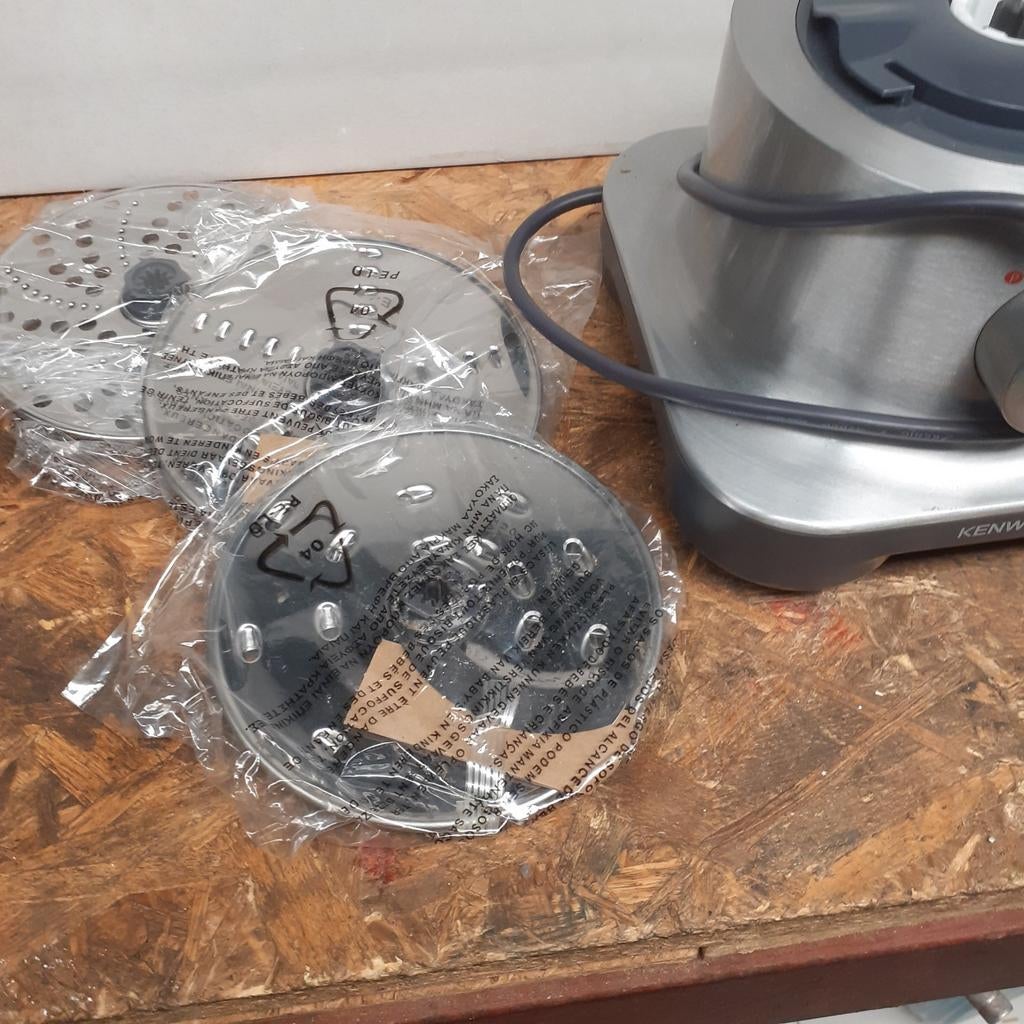 Kenwood Multi Mixerl Plus Motor + 3 Snijbladen, Ophalen, Gebruikt, 3 snelheden of meer, Vaatwasserbestendig