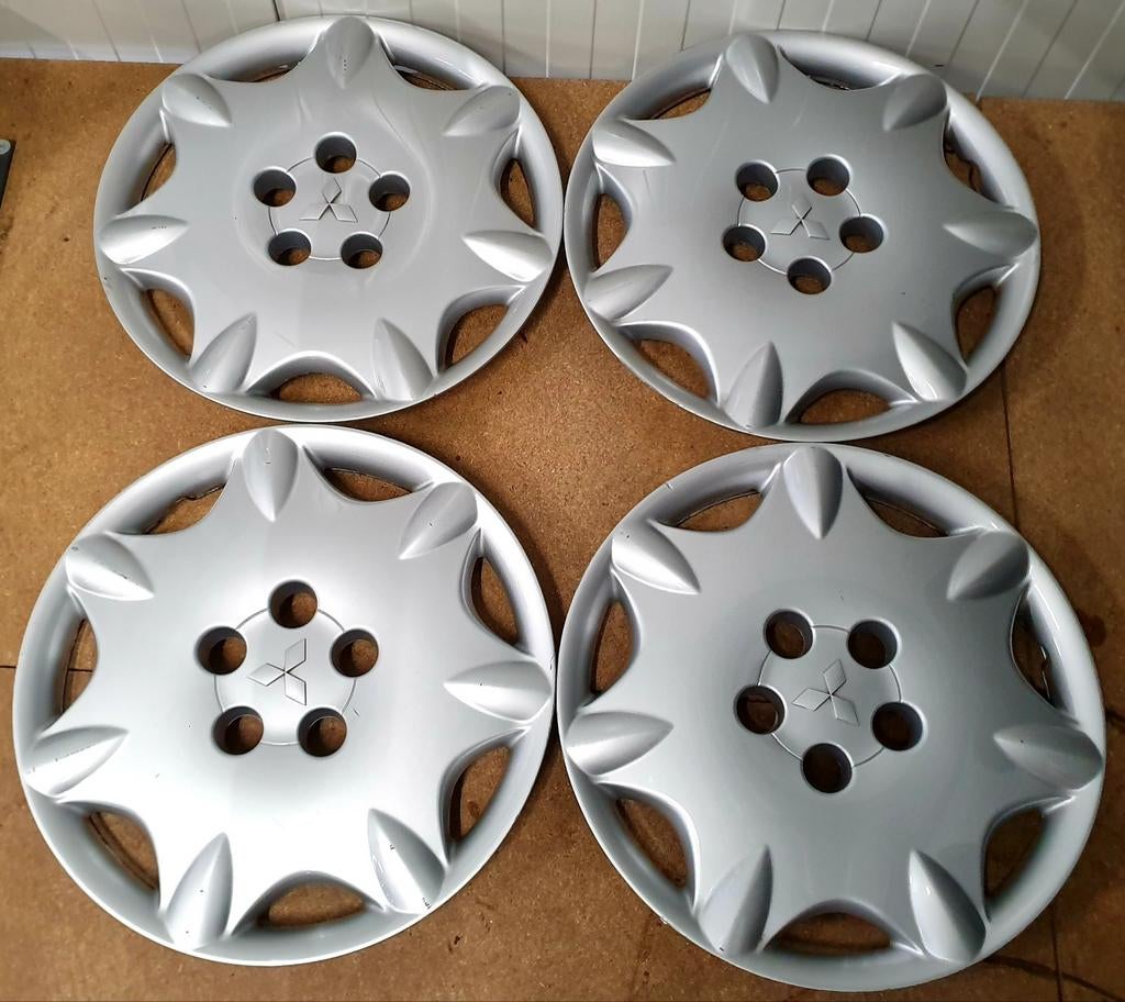 ORIGINELE MITSUBISHI 16INCH WIELDOPPEN 5x114.3, Ophalen of Verzenden, Gebruikt