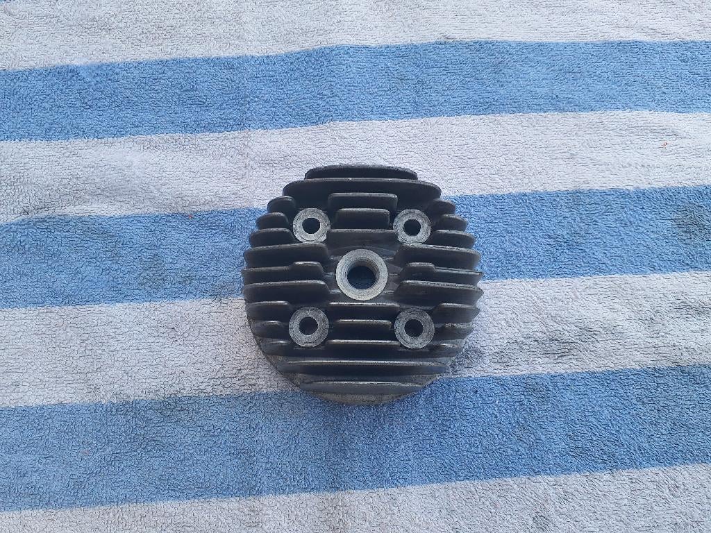 Ultrasoon gereinigde Cilinderkop Tomos buitenboordmotor, Watersport en Boten, Ophalen of Verzenden, Gebruikt, Motor en Techniek