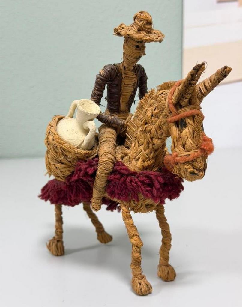 Handgemaakt vintage rieten ezel met rijder folkloristisch, Antiek en Kunst, Ophalen of Verzenden