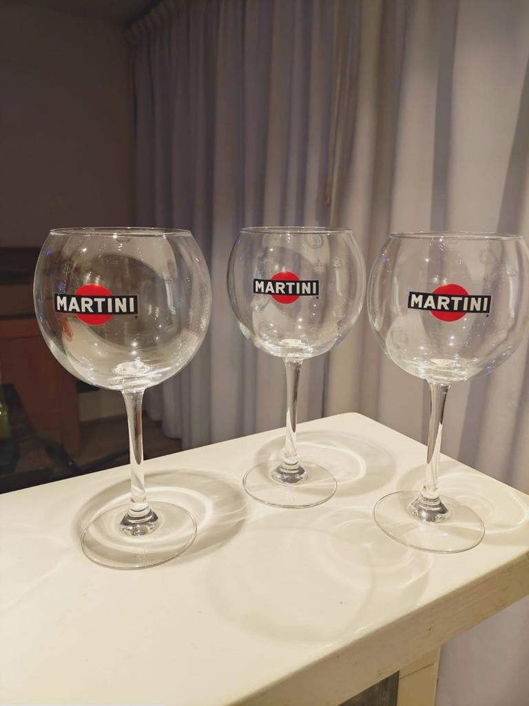 Martini glazen 6 stuks, Ophalen of Verzenden, Zo goed als nieuw, Overige typen