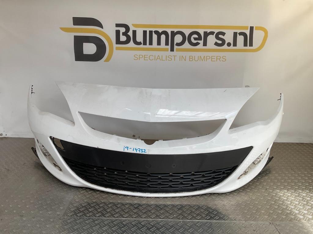 Bumper Opel Astra J FL 12-16 13368660 Voorbumper 2-i9-14732z, Auto diversen, Tuning en Styling, Ophalen
