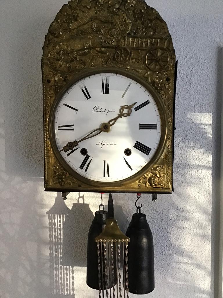 Antieke Comtoise Klok, Ophalen