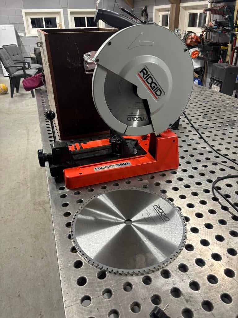 Ridgid 590L Metaal Droogzaagmachine, Ophalen, 70 mm of meer, RIDGID, Zo goed als nieuw