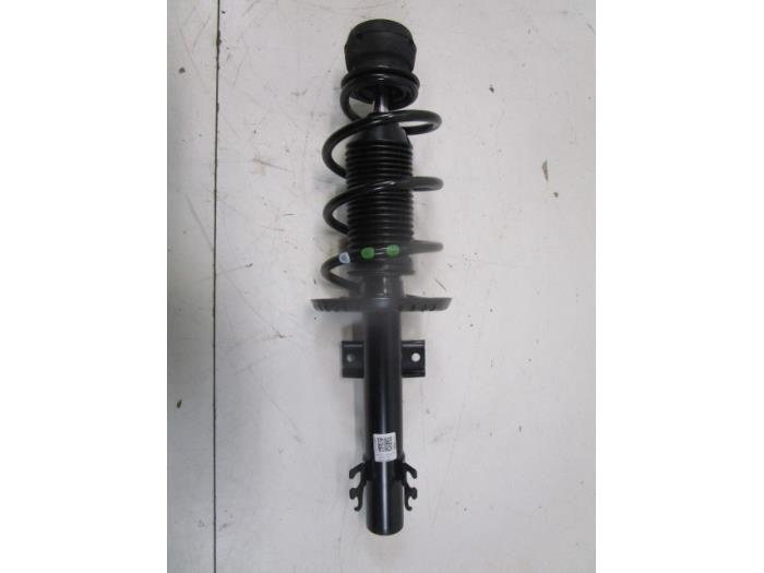 VW UP! Veerpoot Links/Rechts Voor, Ophalen of Verzenden, Gebruikt