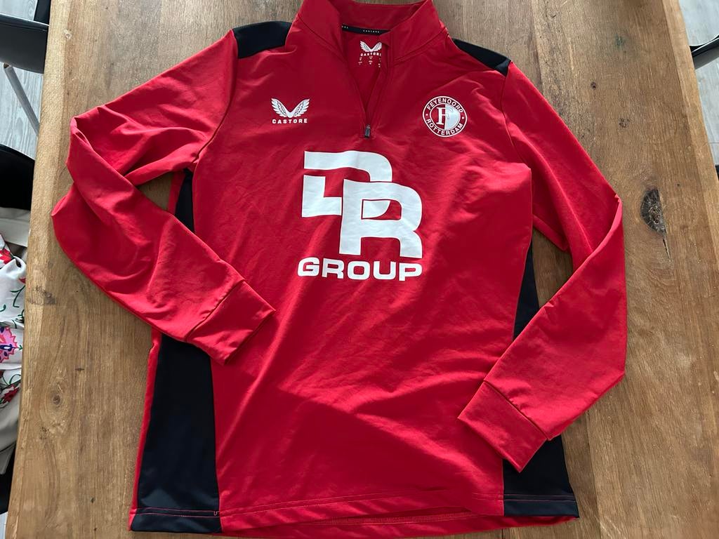 Feyenoord Trainingsshirt Castore Maat M, Overige typen, Zo goed als nieuw, Rood, Ophalen