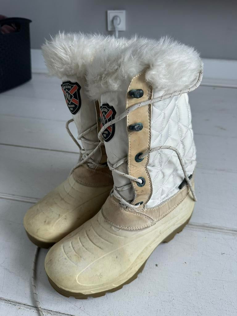 zgan Human Nature sneeuwlaarzen mt 39/40, Ophalen of Verzenden, Zo goed als nieuw, Maat 38/40 (M), Overige typen