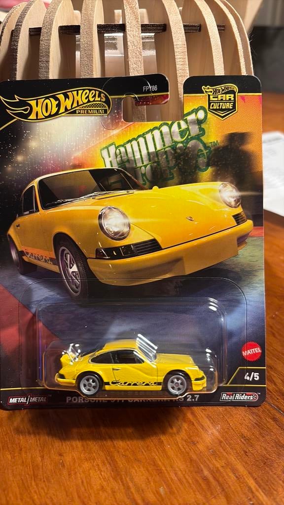 Hot wheels Porsche 911 Carrera RS 2.7 1/64, Ophalen of Verzenden, Nieuw, Auto