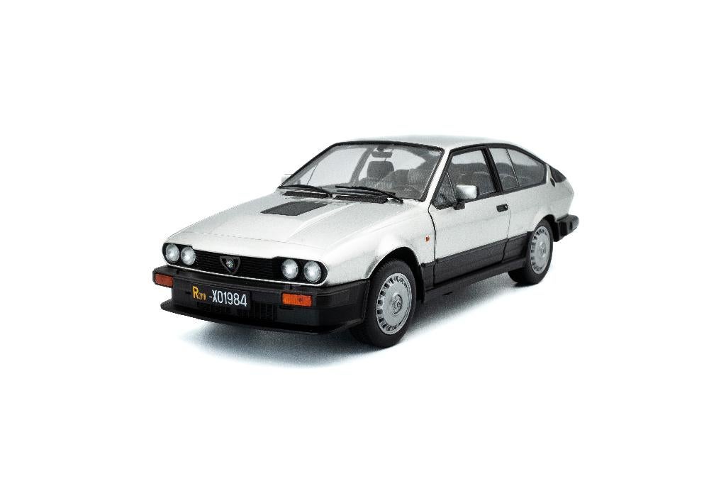Alfa Romeo GTV6 modelauto 1:18 Solido, Ophalen of Verzenden, Nieuw, Auto, Solido