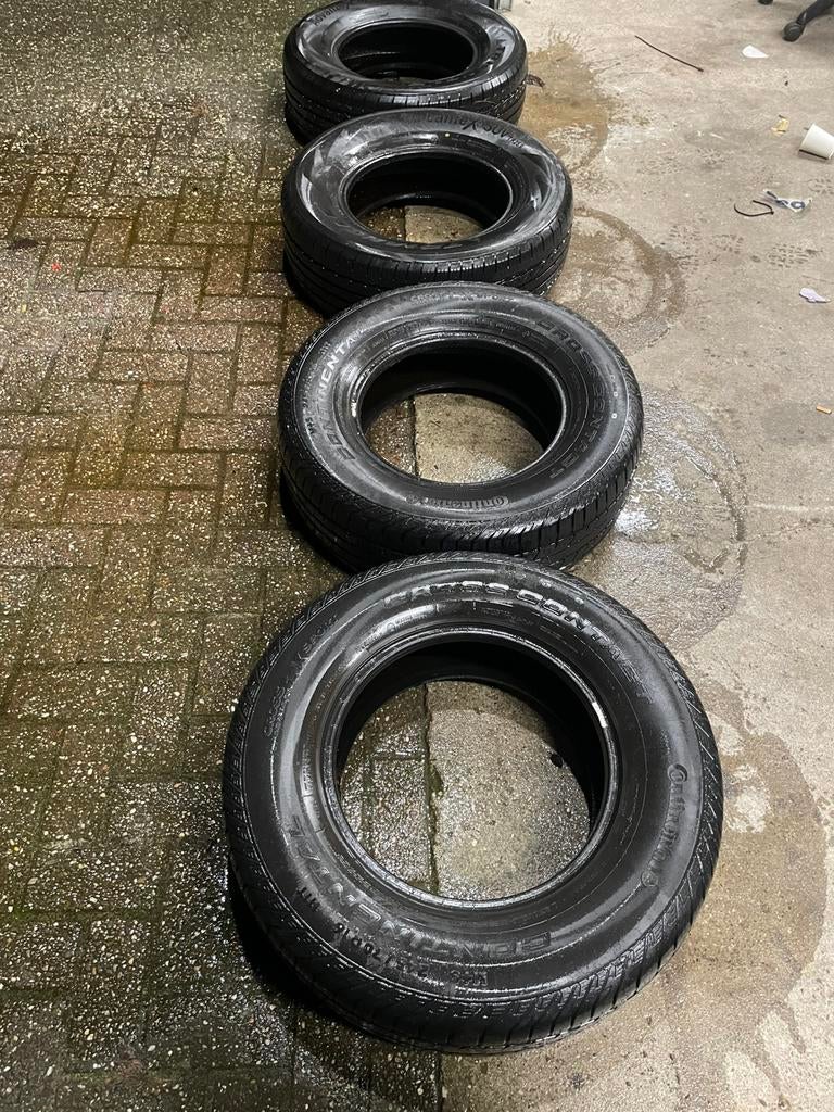 Banden 245/70 R16 Wielen 265/70 R16 139.7 255/75 R17, Auto-onderdelen, Banden en Velgen, 16 inch, Band(en), Terreinwagen, Gebruikt