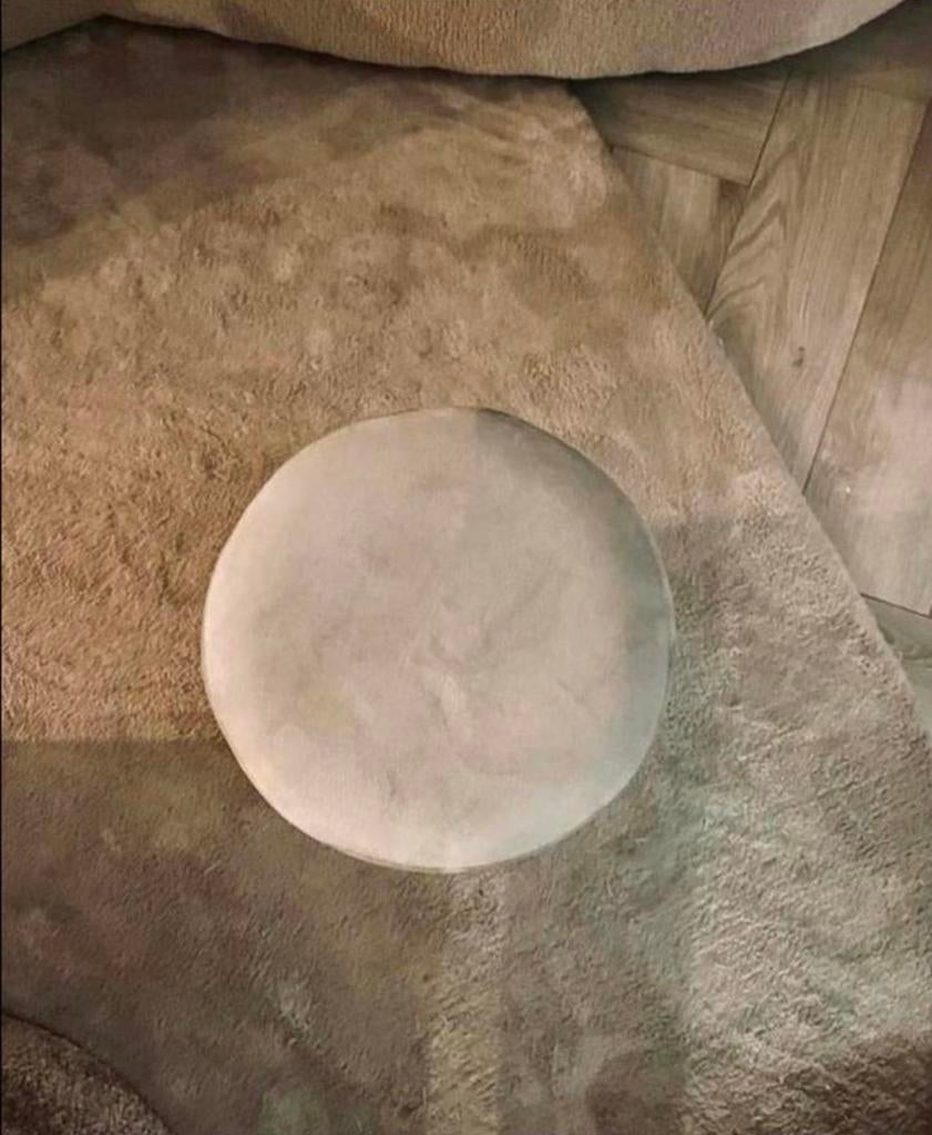 Velvet Poef. Grijs. Zgan., Ophalen, Rond, Minder dan 50 cm, Zo goed als nieuw