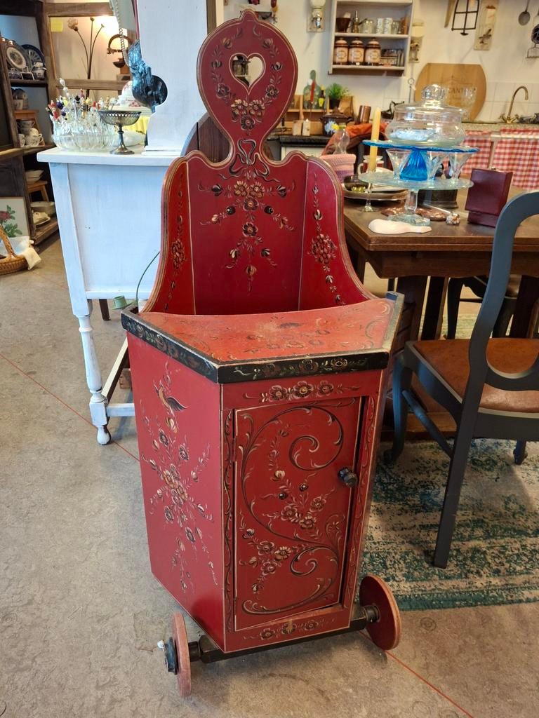 Antieke kinder-kak stoel, Ophalen