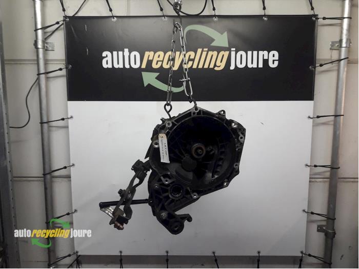 Versnellingsbak van een Opel Corsa, Gebruikt, -, -, Opel