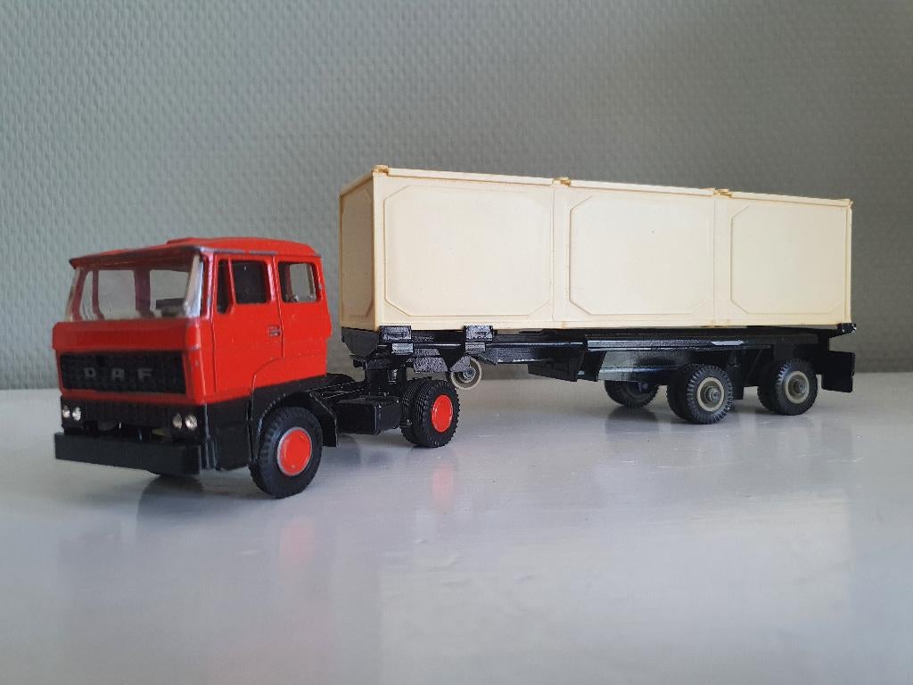Lion car Daf 2800 1e generatie containerchassis container nm, Ophalen of Verzenden, Zo goed als nieuw, Bus of Vrachtwagen, Lion Toys