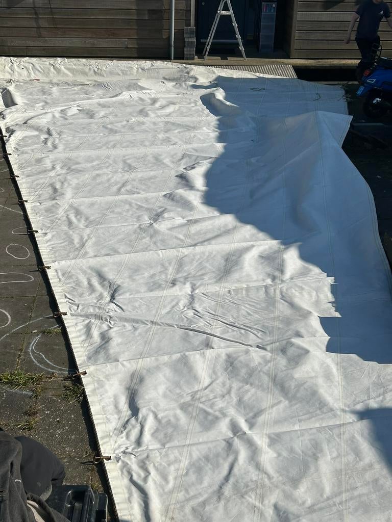 Te koop: Gebruikte zeilspullen – groot en gevarieerd aanbod!, Watersport en Boten, Ophalen, Zo goed als nieuw, Minder dan 15 m²