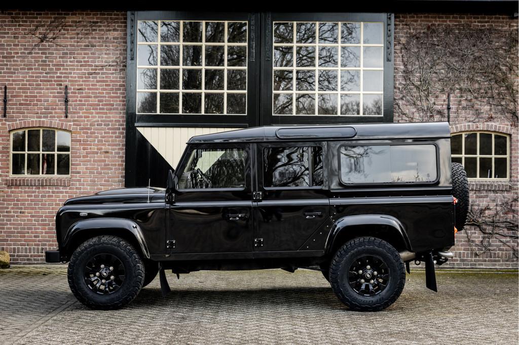 Land Rover Defender 2.2Tdci Station Wagon Unieke uitvoering, Euro 5, 2005 kg, Gebruikt, 7 stoelen