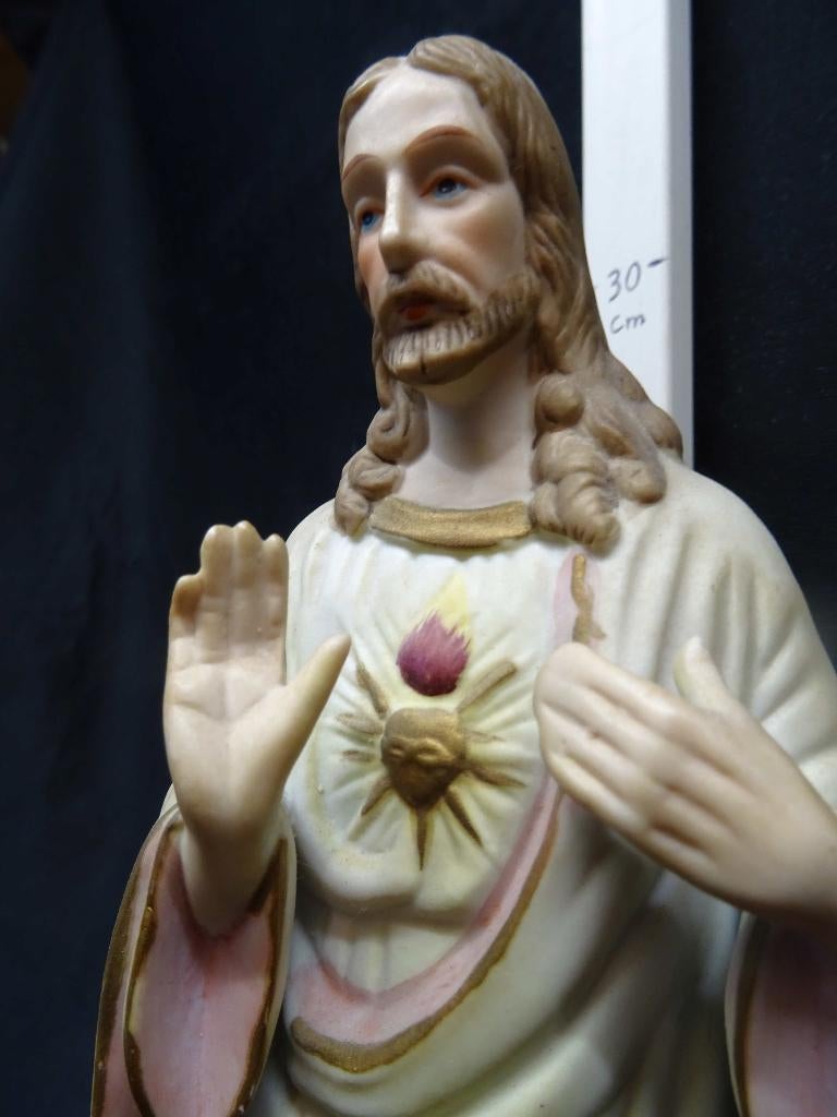 1147=Christus met het Heilig Hart, porselein.303, Ophalen of Verzenden