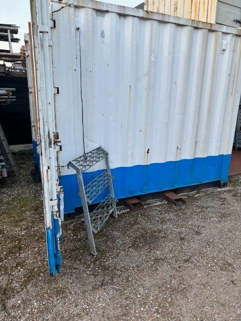 trap trappetje t.b.v. schaftwagen schaftkeet, Ophalen, Gebruikt, Minder dan 2 meter