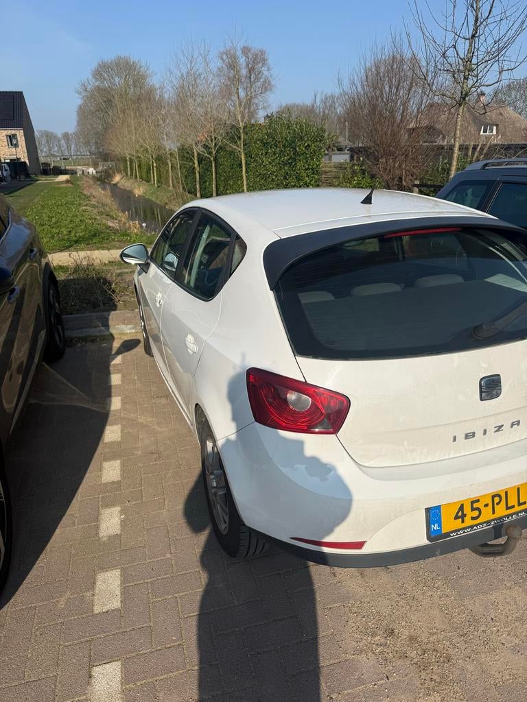 Seat Ibiza 1.2 TDI 55KW 2011 NAP GECONTROLEERD, Voorwielaandrijving, 74 pk, 1199 cc, 96 €/maand