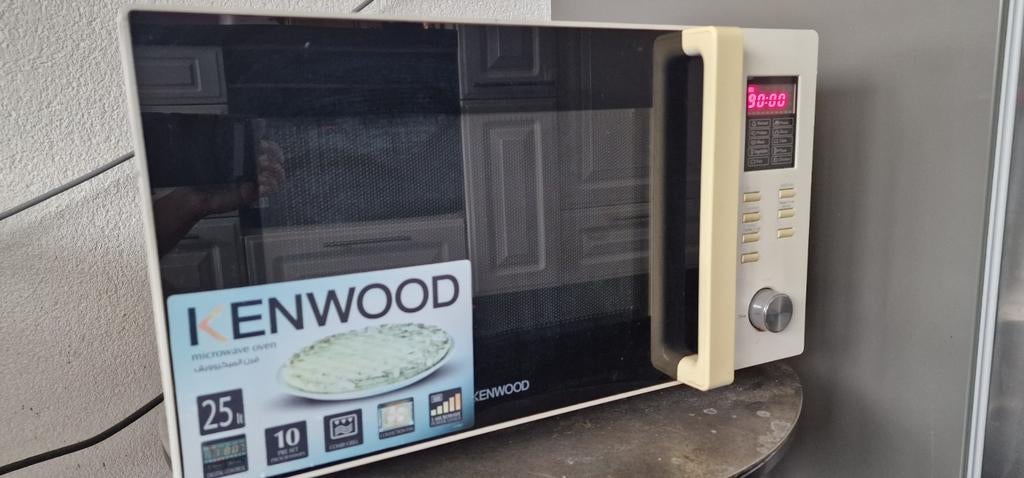 Kenwood magnetron oven, Ophalen