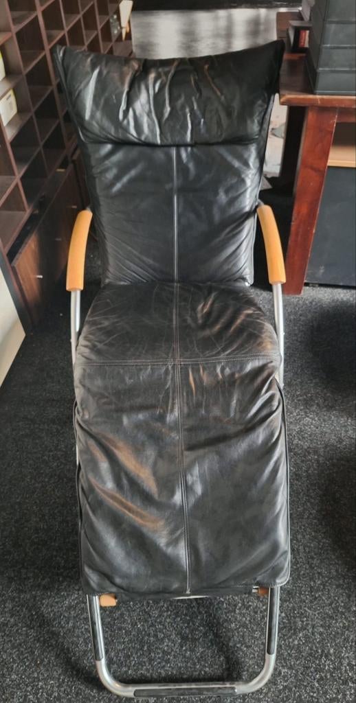 Chaise longue, ontwerp Jochen Hoffmann voor Bonaldo, Ophalen