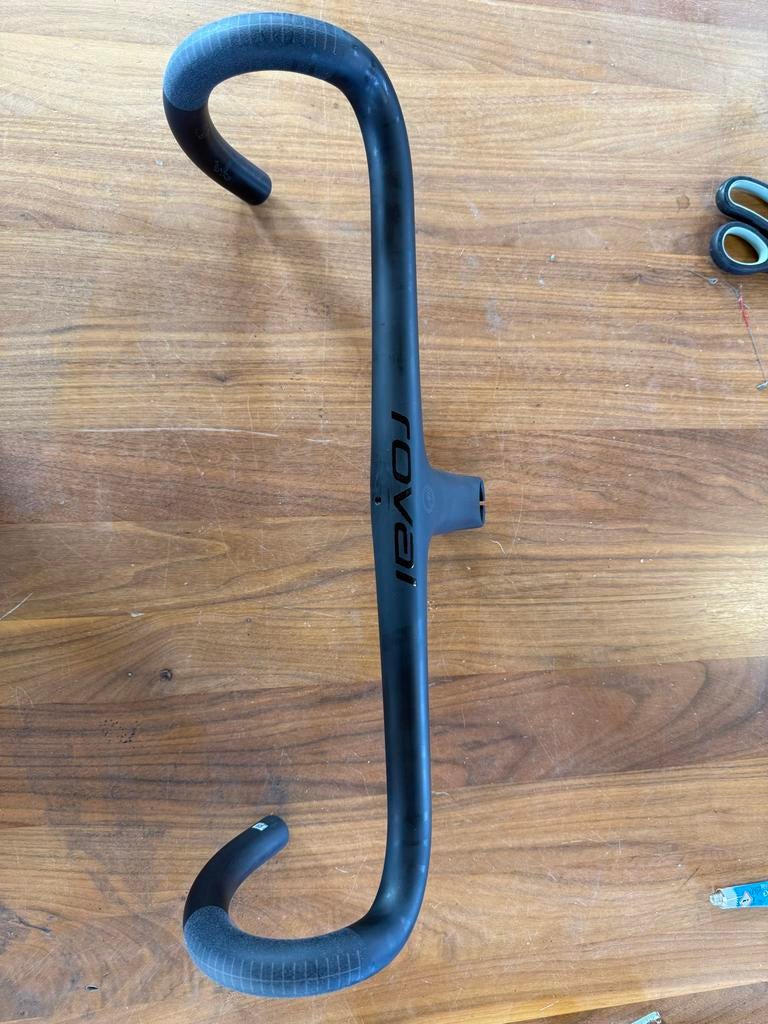 Alpinist geïntegreerd carbon racefiets stuur 440x110mm, Fietsen en Brommers, Fietsonderdelen, Ophalen of Verzenden, Nieuw, Stuur