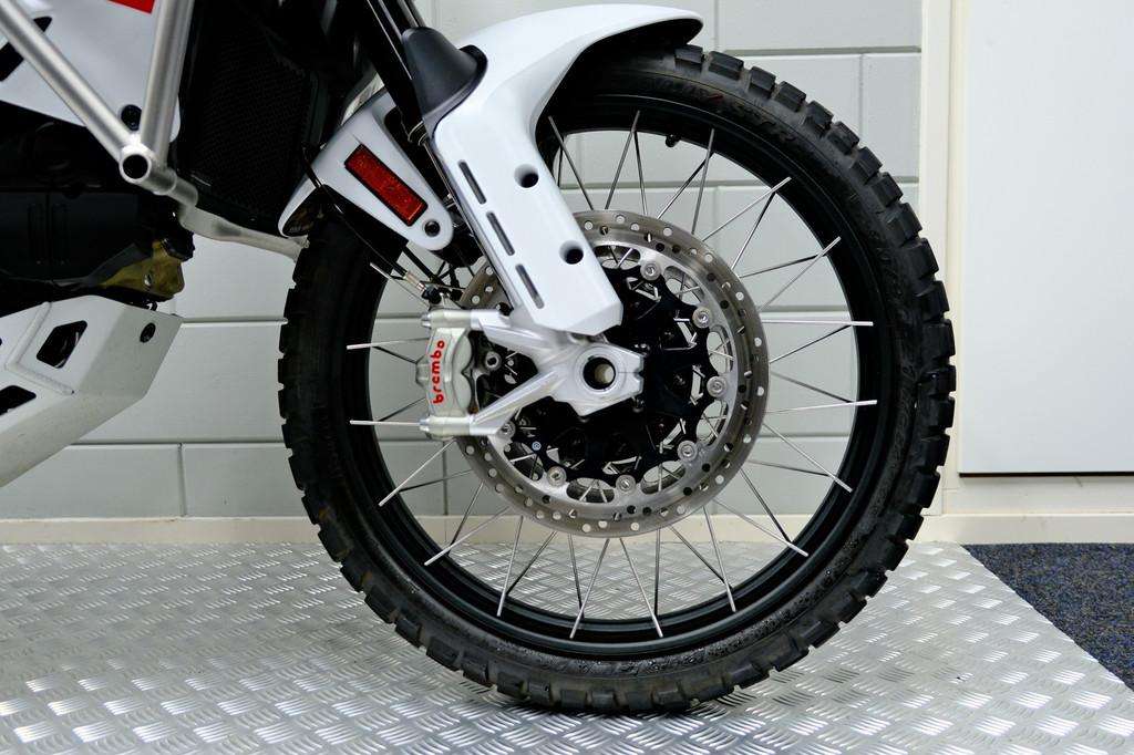 Ducati DESERTX ALL-ROAD (bj 2022) - foto 2