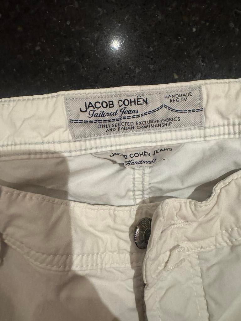 Jacob Cohen Short van Jacob Cohen maat 34, Ophalen of Verzenden, Zo goed als nieuw, Maat 52/54 (L), Wit