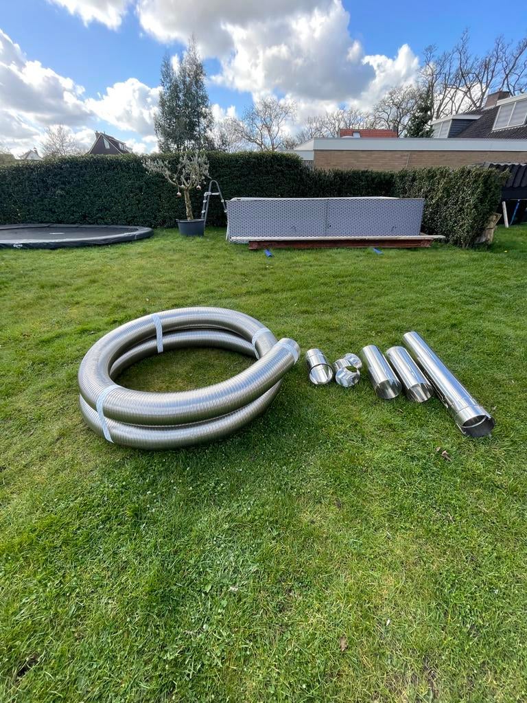 Kachelpijp Rvs kachelbuis 10 meter. .rookkanaal, Ophalen, Zo goed als nieuw