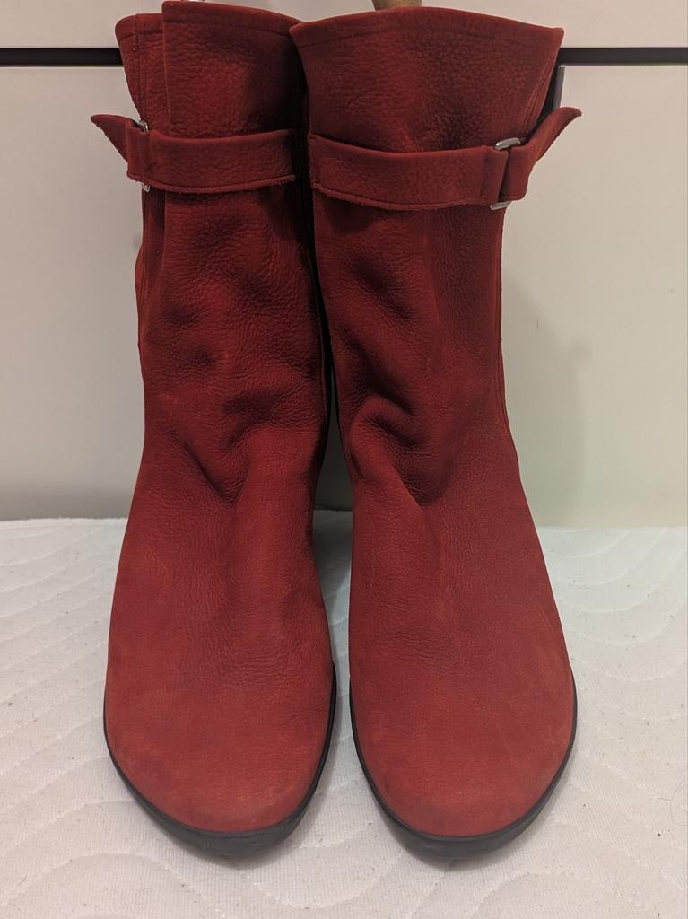 Arche nieuwe suède laarzen maat 39, Kleding | Dames, Schoenen, Lage of Enkellaarzen, Nieuw, Ophalen of Verzenden, Arche