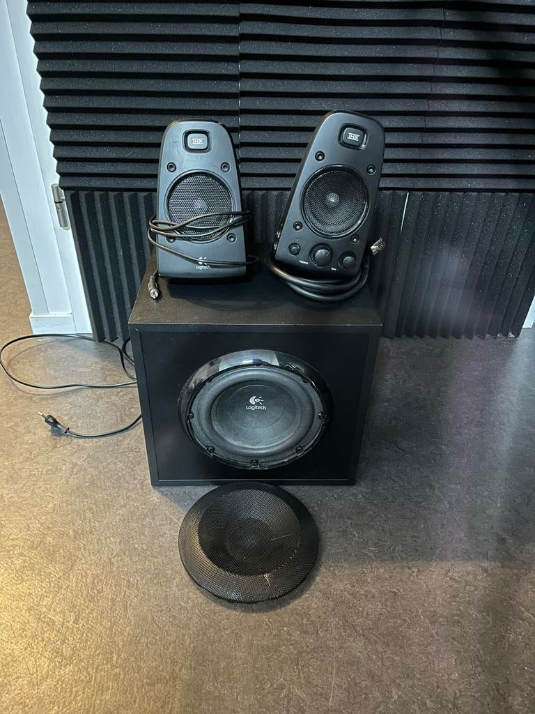 Logitech Z623 2.1 THX Certifiied speakerset, Ophalen of Verzenden, Gebruikt, Audiokanaal 2.1