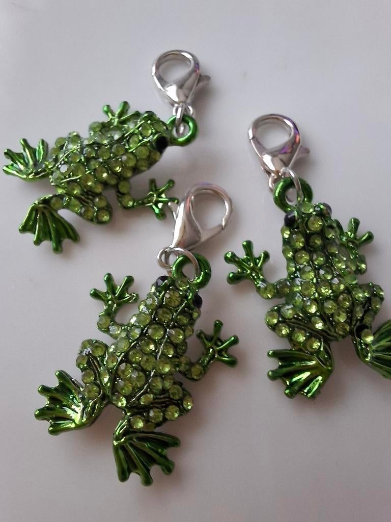3 stuks bedels hangers kikker strass metaal, Overige merken, Overige materialen, -, -