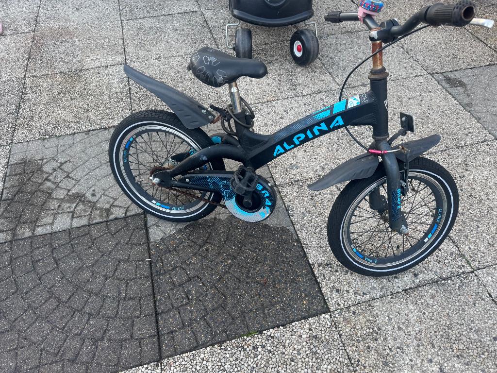 Apina  jongens fiets 16 inch, Fietsen en Brommers, Fietsen | Jongens, Ophalen of Verzenden, Gebruikt, 26 inch of meer, Alpine
