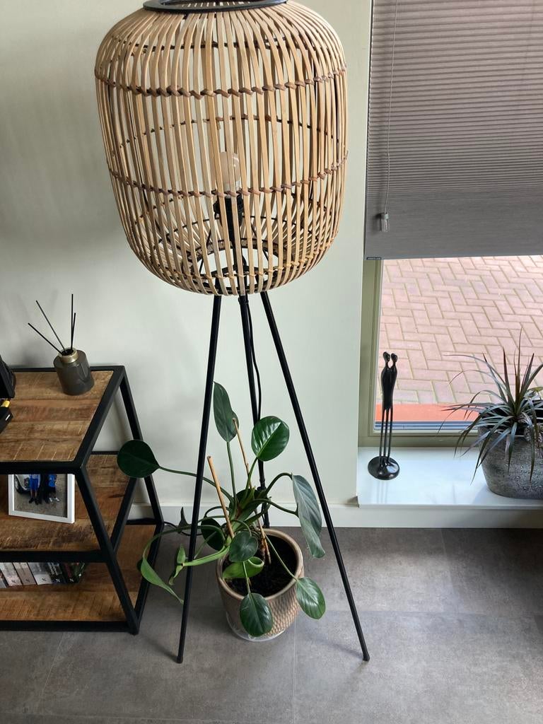 Staande schemerlamp 140 hoog, Ophalen of Verzenden, Zo goed als nieuw, 150 tot 200 cm