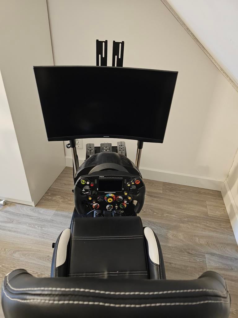 Complete F1 Sim-Race Set, Ophalen, Online, Gebruikt, 1 speler