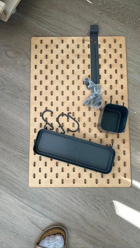 Wandbord, Ophalen, Zo goed als nieuw