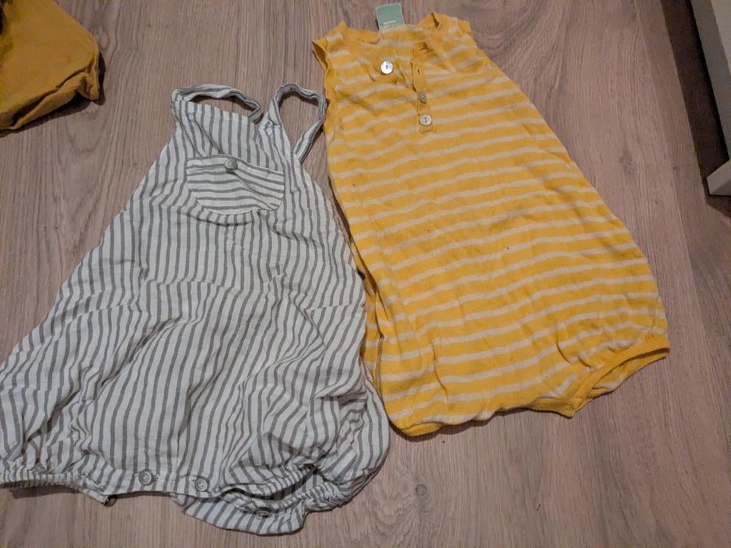 Play suits/ rompers mt 68, Gebruikt, Jongetje of Meisje, Ophalen of Verzenden, Pakje