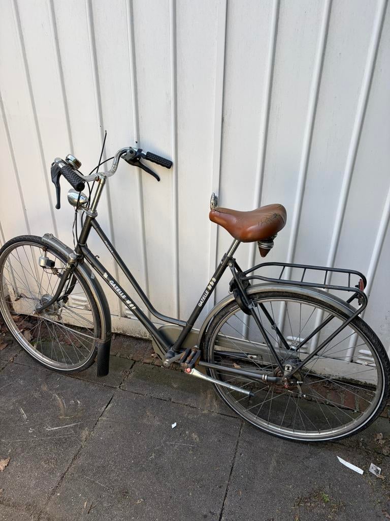 Gazelle opknap fiets, Fietsen en Brommers, Fietsen | Dames | Omafietsen, Ophalen, Gebruikt