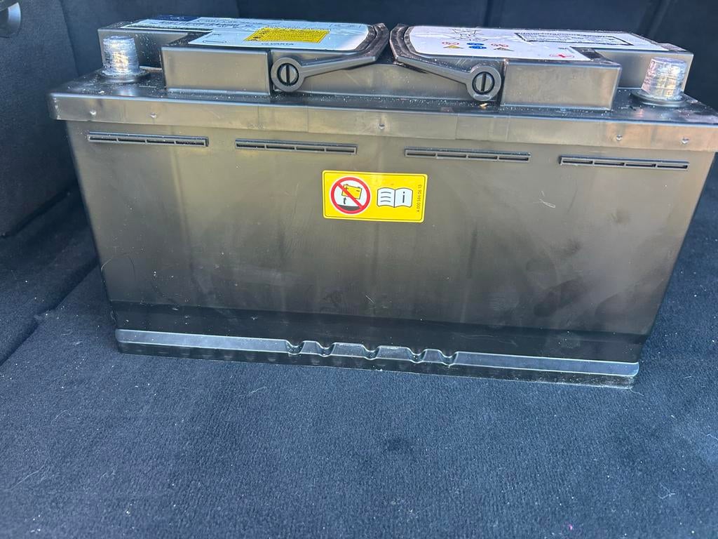 Mercedes-Benz Startaccu 12V 92Ah 850A (A0019828208), Auto-onderdelen, Ophalen of Verzenden, Gebruikt, Mercedes-Benz