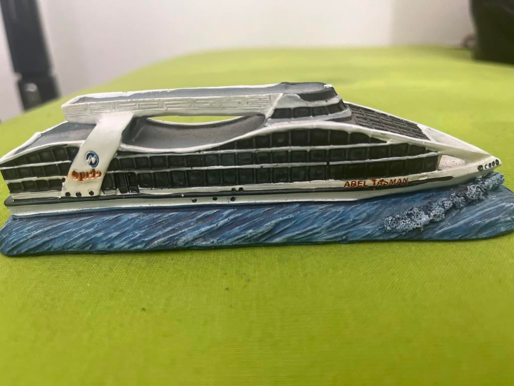 Spido Abel Tasman beeldje, Ophalen of Verzenden, Gebruikt