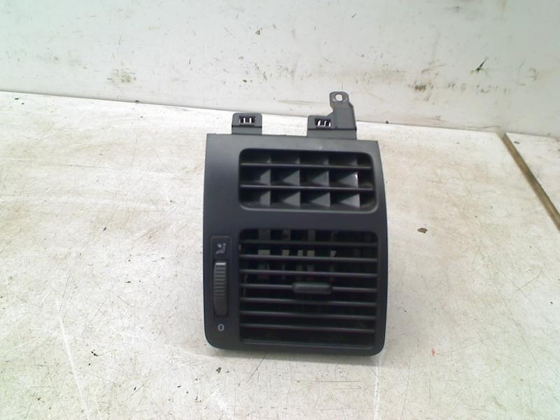 Dashboard Luchtrooster Rechts Touran (1T1/T2) 2010, Auto-onderdelen, Gebruikt, Volkswagen, Volkswagen AG, Kundenbetreuung@volkswagen.de