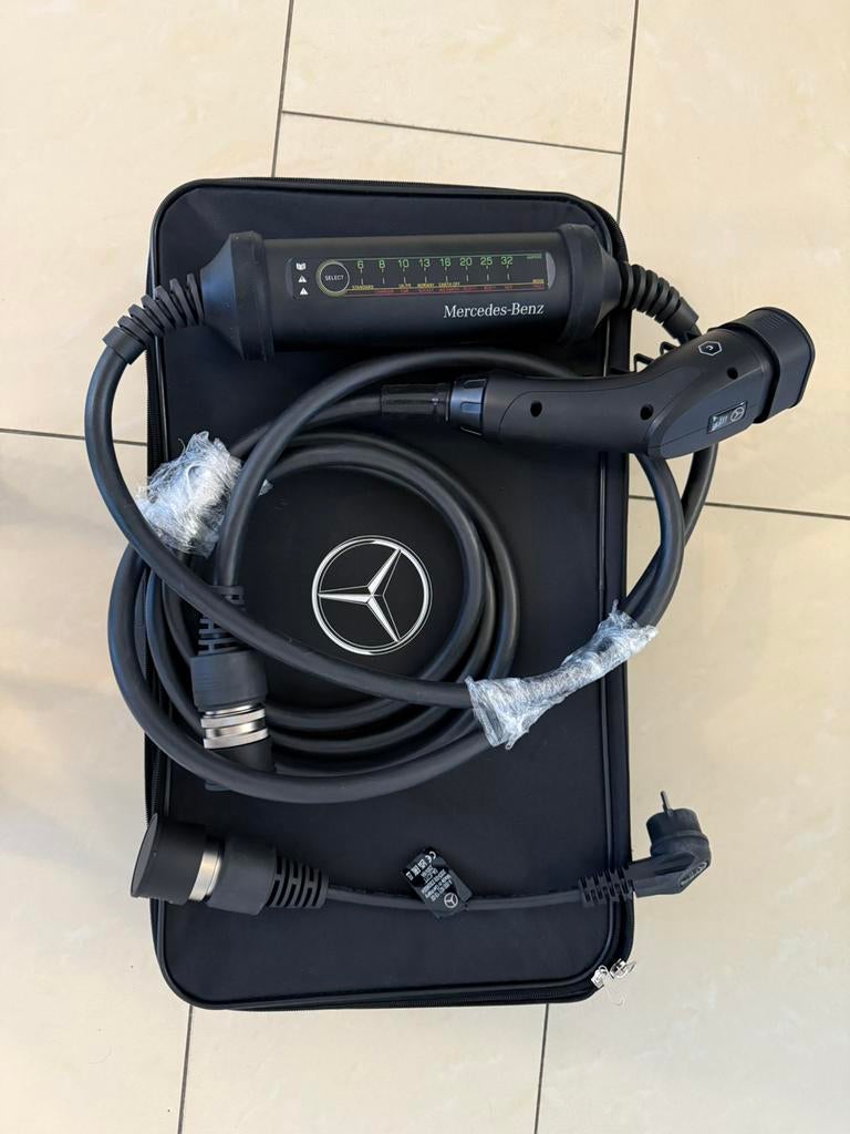 Mercedes-Benz Juice Booster 2 + stopcontact adapter NIEUW, Ophalen of Verzenden, Nieuw, Mercedes-Benz