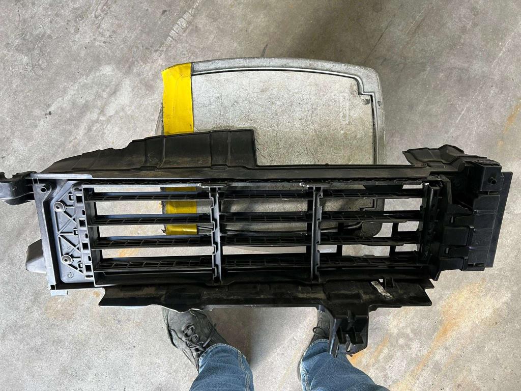 luchtgeleider juke 214216pd0a koeltoevoer 2019+, Auto-onderdelen, Voor, Info@nissan.com, Nissan, Nissan