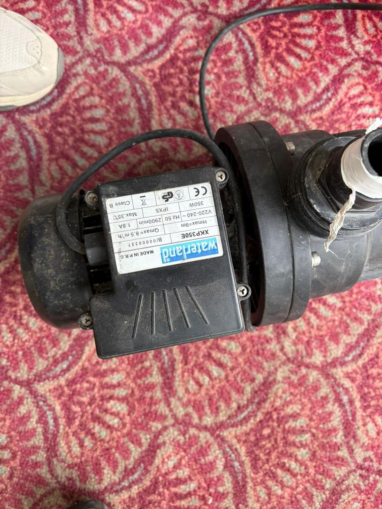 Zwembadpomp, Ophalen of Verzenden, Zo goed als nieuw