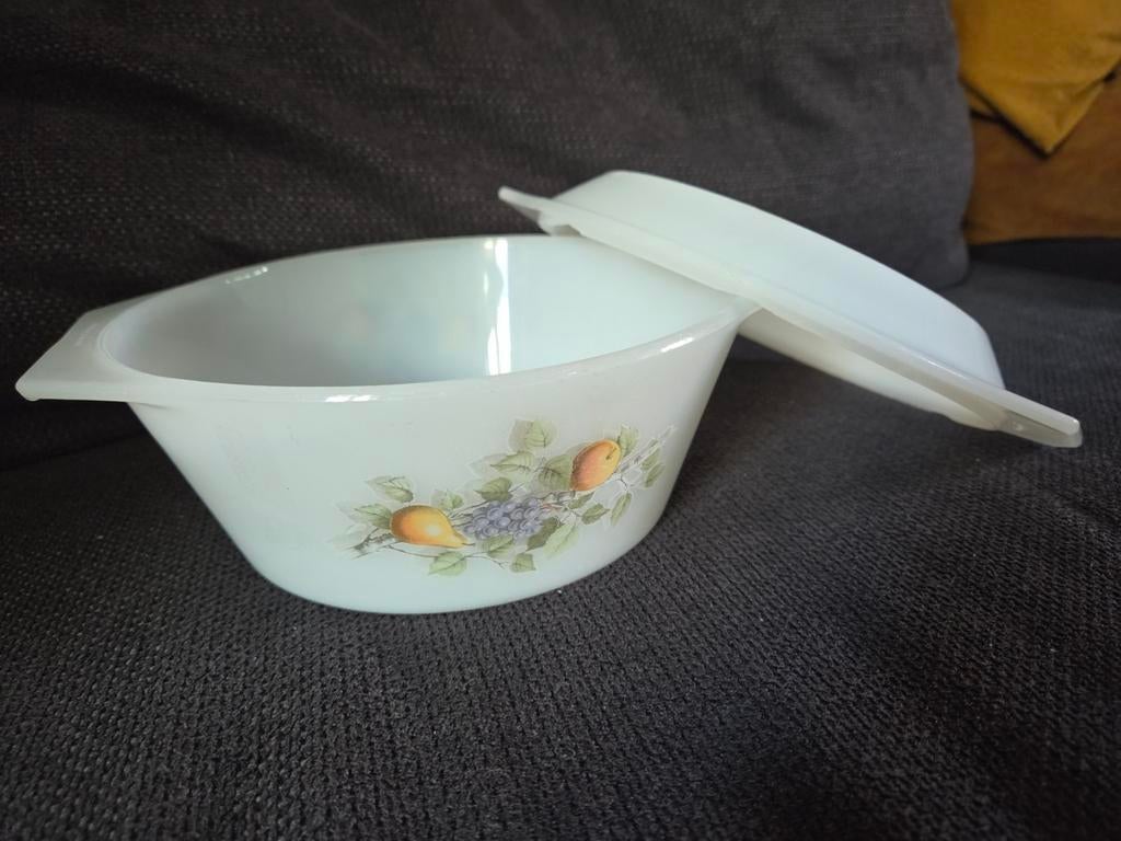 Arcopal Fruits de France ovenschaal, Huis en Inrichting, Ophalen of Verzenden