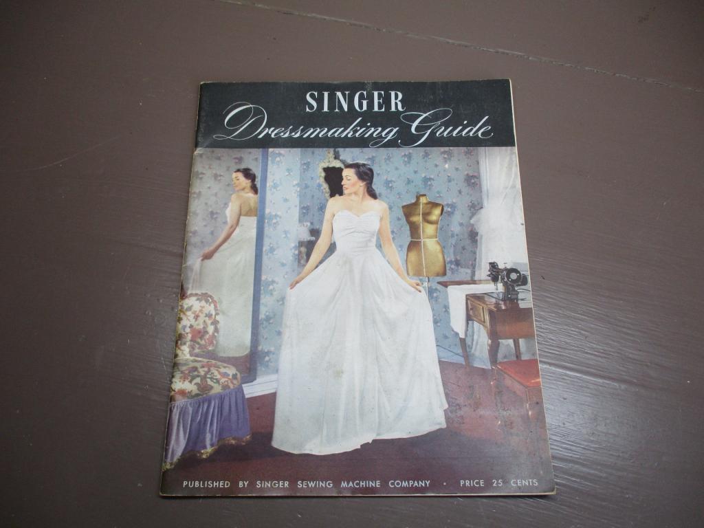 Singer Dressmaking Guide (1947), Ophalen of Verzenden, Zo goed als nieuw, Overige typen