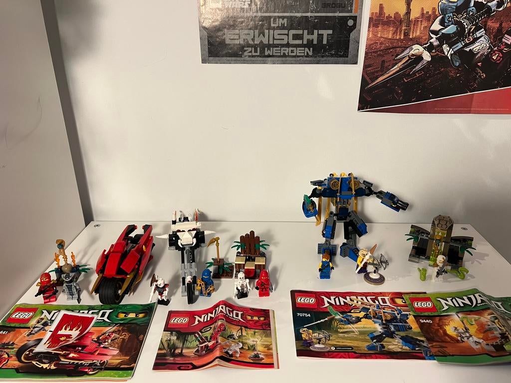 Lego ninjago collectie 2011/2012 inclusief spinners, Ophalen of Verzenden, Zo goed als nieuw