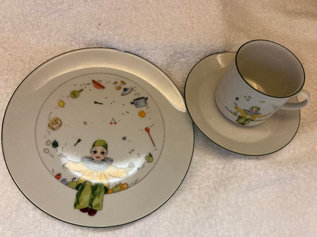 vintage bordje met kop en schotel, Antiek en Kunst, Antiek | Servies los, Ophalen of Verzenden